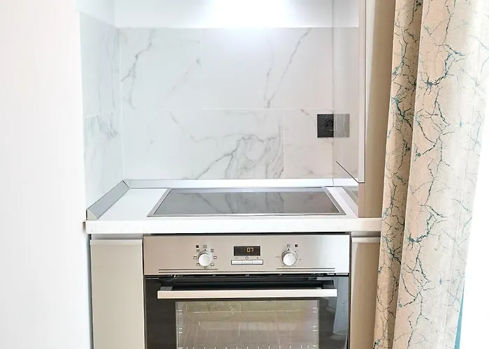 Tropicana Alezzi Infinity ナボダリ