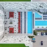 Tropicana Alezzi Infinity - Sea View Hotel de apartamente