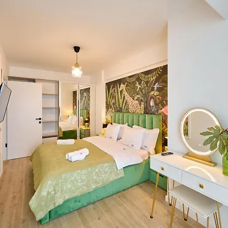 Tropicana Sea View & Parking In Alezzi Infinity Mamaia Nord