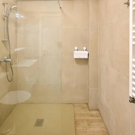 Apart-hotel Tropicana Sea View & Parking In Alezzi Infinity Mamaia Nord