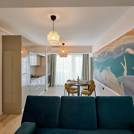 Apart-hotel Tropicana Sea View & Parking In Alezzi Infinity Mamaia Nord 4*