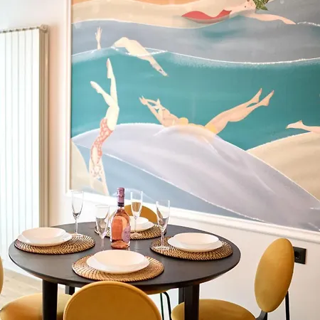 Tropicana Sea View & Parking In Alezzi Infinity Mamaia Nord 4*