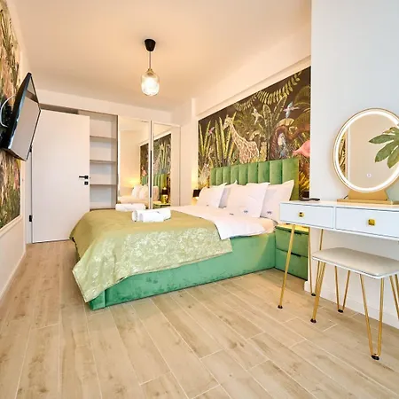 Tropicana Sea View & Parking In Alezzi Infinity Mamaia Nord Apart-hotel Năvodari