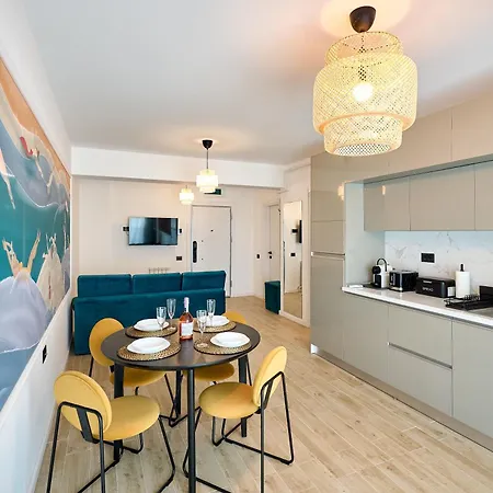 Tropicana Sea View & Parking In Alezzi Infinity Mamaia Nord Apart-hotel