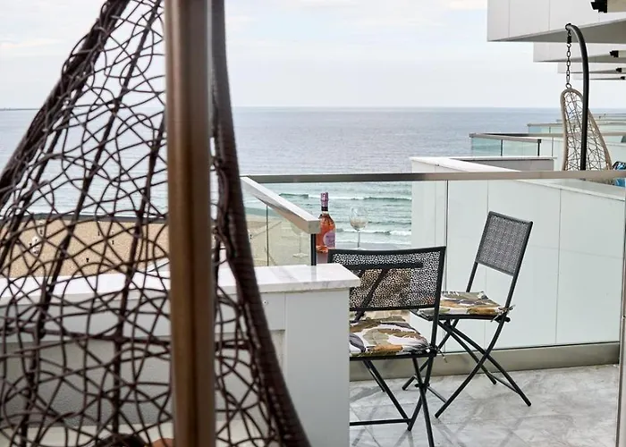 Tropicana Alezzi Infinity Apart Otel Navodari